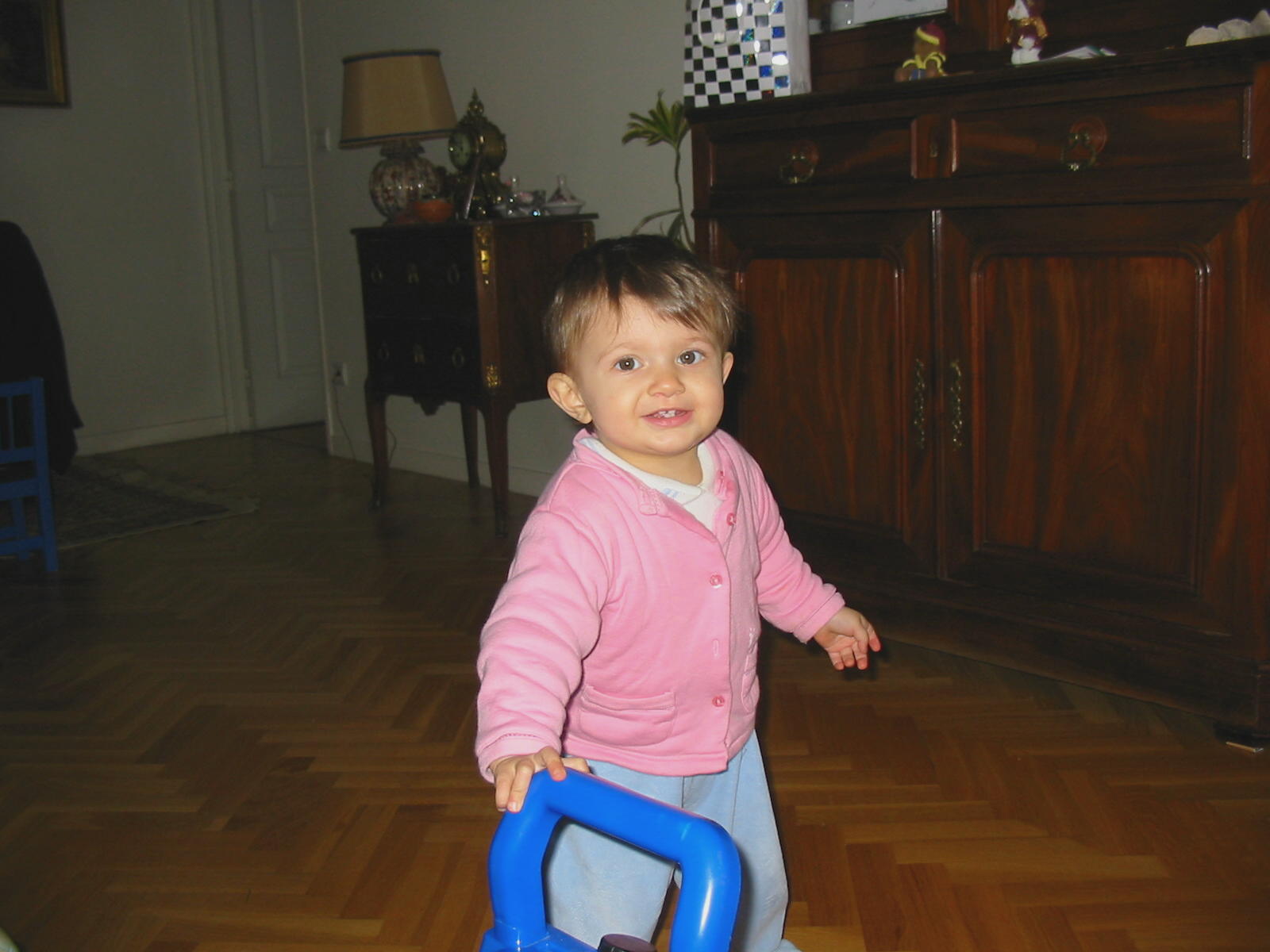 tmp_24 2003 12 13 AV AUG - CLAIRE.jpg